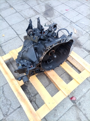 TOYOTA RAV 4 A4 (2012–2018) Käigukast 3030042310 - 7