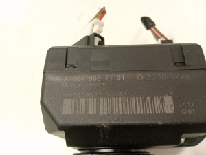Mercedes Benz C-Class 204 (2007–2014) Ignition switch A2079057101 - 2
