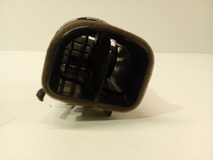 Mercedes Benz C-Class 204 (2007–2014) Luftdüse Innenraum A2048308754 - 2