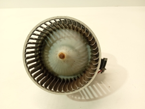 Mercedes Benz C-Class 204 (2007–2014) Salongi puhuri mootor V7825001 - 2