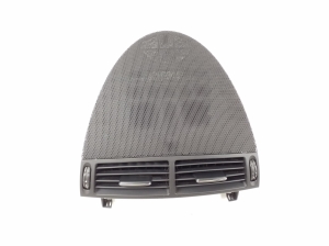 Dashboard air vent grilles - A1718301354
