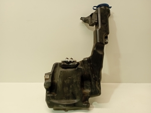 Mercedes Benz C-Class 204 (2007–2014) Front washer fluid reservoir A2048601860 - 6