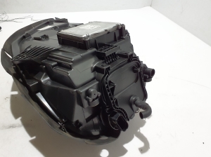Porsche Macan (2014–2026) Headlight 95B941010BD - 3