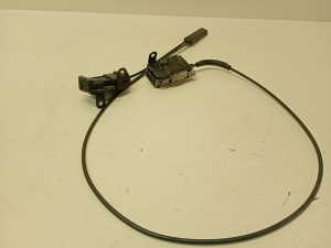 Mercedes Benz C-Class 204 (2007–2014) Hood latch A2048800260 - 5