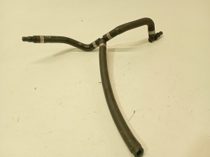 Mercedes Benz C-Class 204 (2007–2014) Jahutusradiaatori voolik A2045011825 - 3