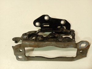 Mercedes Benz C-Class 204 (2007–2014) Kapoti hing A2048800828 - 2
