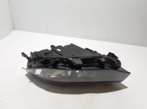 Volkswagen T-Cross (2019–2026) Scheinwerfer vorne 2GM941005A - 2
