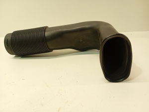 Mercedes Benz C-Class 204 (2007–2014) Õhu sisselaske voolik 0112357b - 3
