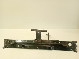 The middle part of the front frame - a2046200272