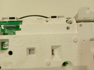 Mazda 3 (2013–2018) Mērinstrumentu panelis bje155430 - 2
