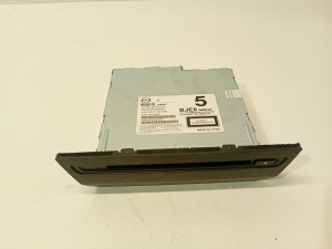   Radio / CD-Player / DVD-Player / Navigation  - bje8669g0 