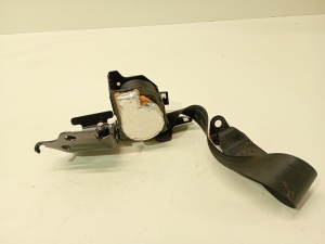 Mazda 3 (2013–2018) Rear seat belt bhs2 - 4