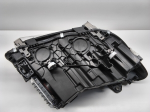BMW X3 G01 (2017–2026) Phare avant 8496811 - 2