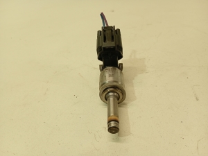 Mazda 3 (2013–2018) Fuel injector pe0113250b - 4