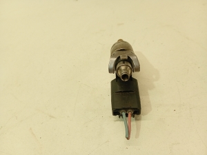 Mazda 3 (2013–2018) Fuel injector pe0113250b - 3