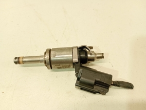   Injektor Einspritzdüse  - pe0113250b 