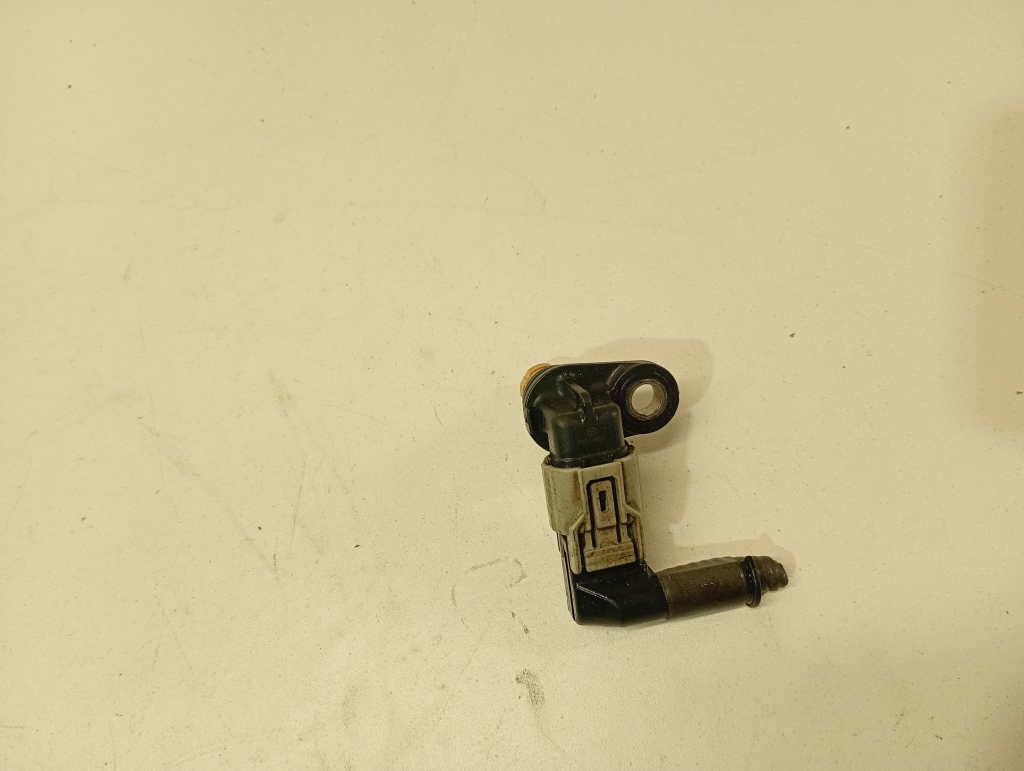 Mazda 3 (2013–2018) Kurbelwellensensor pe0118221 Mazda 3 (2013–2018) Kurbelwellensensor pe0118221