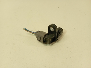 Mazda 3 (2013–2018) Nockenwellensensor pe0118230 - 3