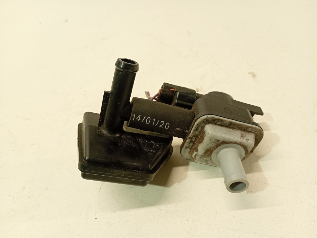 Mazda 3 (2013–2018) Magnetventil pe0118751 Mazda 3 (2013–2018) Magnetventil pe0118751