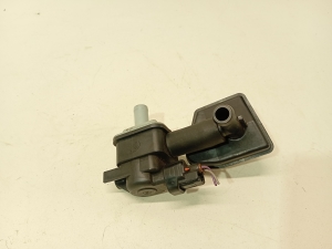 Mazda 3 (2013–2018) Magnetventil pe0118751 - 4