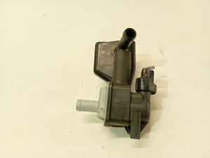Mazda 3 (2013–2018) Magnetventil pe0118751 - 5