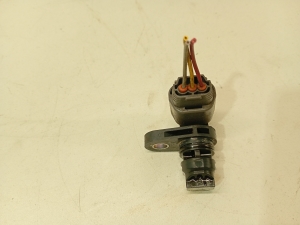 Mazda 3 (2013–2018) Camshaft position sensor pe0118230 - 5
