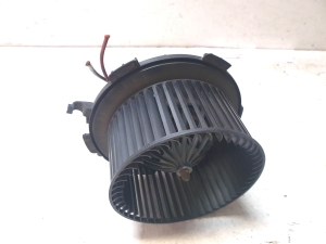 Opel Zafira B (2005–2014) Salongi puhuri mootor D8087 - 5