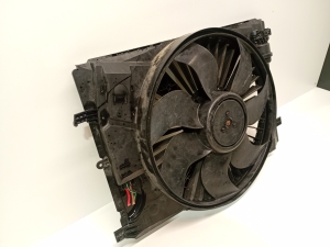 Mercedes Benz C-Class 204 (2007–2014) Dzesēšanas ventilators un tā daļas A2045000755 - 3
