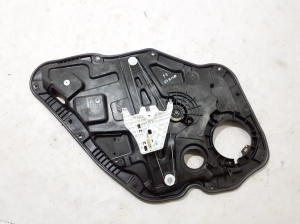   Rear side door window regulator  - 83480KL010 