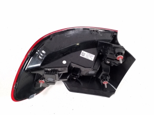 Mercedes Benz GLA-Class H247 (2019–2026) Eckleuchte hinten A2479067307 - 2