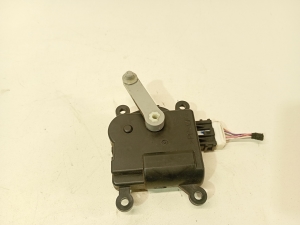 Mazda 3 (2013–2018) Heater flap actuator 4524C - 2
