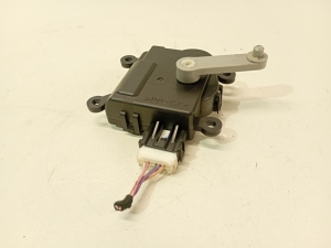 Mazda 3 (2013–2018) Heater flap actuator 4524C - 5