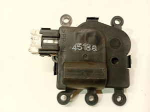 Mazda 3 (2013–2018) Heater flap actuator 4518A - 2