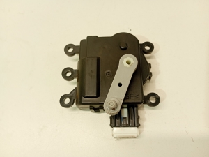 Mazda 3 (2013–2018) Heater flap actuator 4518A - 3