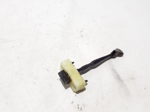  Rear side door opening limiter  - 77990KL000 