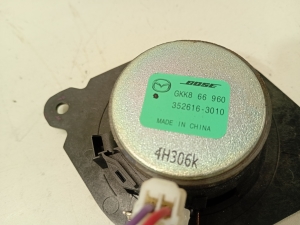Mazda 3 (2013–2018) Speaker GKK866960 - 2