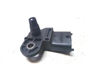 Opel Zafira B (2005–2014) Air pressure sensor 0281002437 - 2