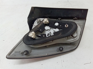 Opel Astra H (2004–2010) Tagumine nurgatuli 24451840 - 2