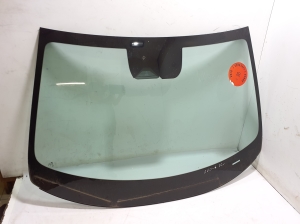 Windshield - 86111KL070