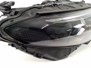 Mercedes Benz CLA-Class W118 (2019–2026) Esituli A1749062602 - 3