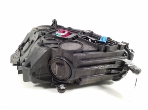 Mercedes Benz S-Class 223 (2020–2026) Esituli A2239061804 - 2