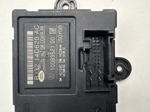 Land Rover Evoque (2011–2018) Rear side door control unit BJ3214D620AC - 2