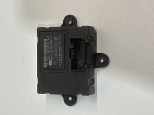   Rear side door control unit  - BJ3214D620AC 