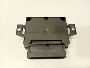 Land Rover Evoque (2011–2018) Electric parking brake control module BJ322C496AH - 4