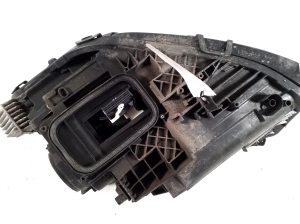 Mercedes Benz EQB X243 (2021–2026) Esituli A2439069000 - 10