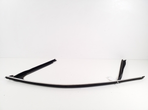 Volkswagen Passat B9 (2023–2026) Esiukse muu osa 3J0837431 - 2