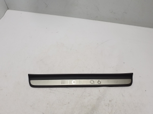 Inner sill trim - 85883KL500
