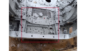  Rear body panel  - 7947332 