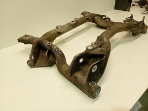 Mercedes Benz C-Class 204 (2007–2014) Front subframe A 204 628 10 57 - 5