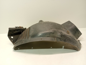 Mercedes Benz C-Class 204 (2007–2014) Front wheel arch liner, front section A2046906030 - 4